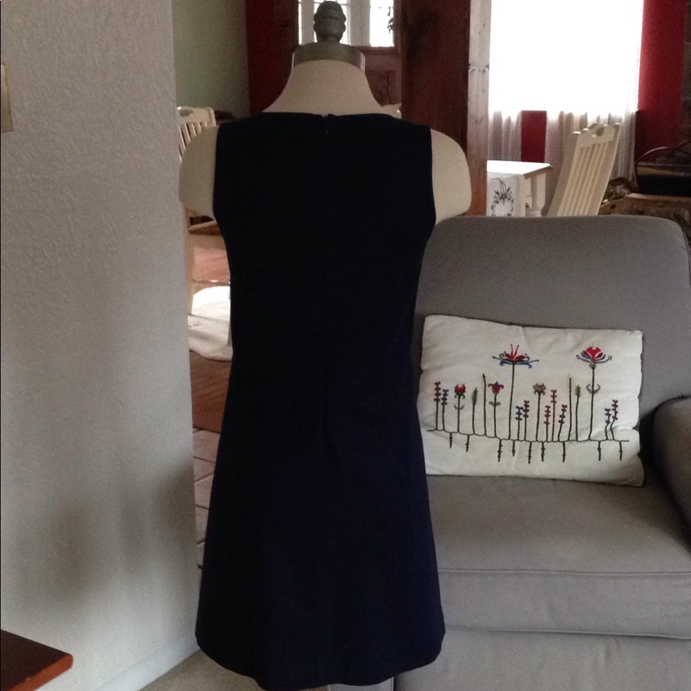 Beautiful Navy GAP dress. - Picture 4 of 4
